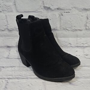 Rue21 Classic Black Ankle Booties